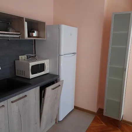 Yanov's Séjour chez l'habitant *